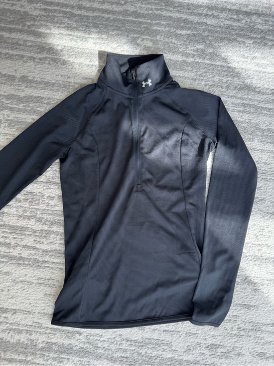 Under Armour Tops - NEW Under Armour Black Quarter-Zip Performance Pullover XS